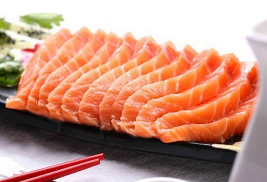 为满足中国市场需求，提升大规格三文鱼出产比例